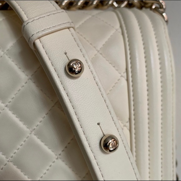 Chanel Lambskin Ivory Boy Bag - Picture 7 of 8